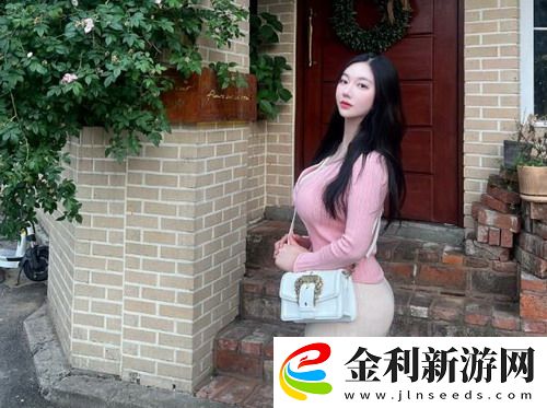 夜月app直播在線觀看免費下載，讓你在家也能享受無限樂趣－用戶小張：它真的能改變你的娛樂方式！