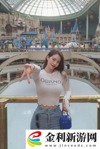 揭秘娛樂圈內幕：明星背后的隱秘交易讓人震驚，網友：真相竟然如此離奇，揭開了多少不為人知的秘密！