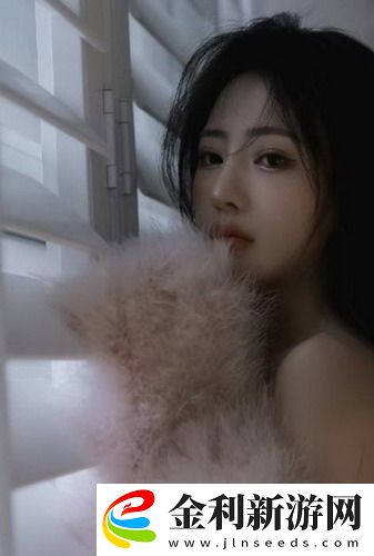 花椒直播下載的魅力：年輕人追捧的秘密與背后故事，聽聽他們?cè)趺凑f！