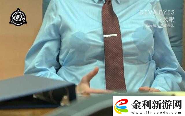 兩個男人左右并列吃奶的奇特景象