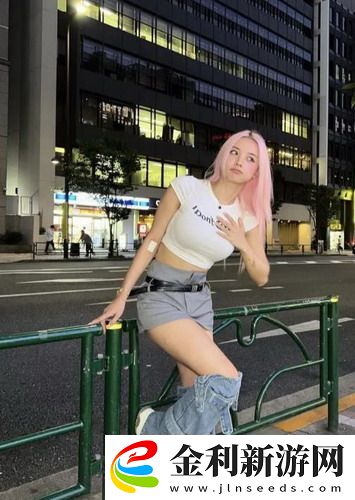 顏值與劇情雙重爆炸!漂亮的女鄰居5HD