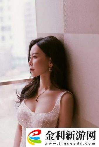 爆?噴水?洗澡?動漫絢麗場景不斷變化網(wǎng)友